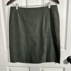 Talbots Petite size 12 skirt with stretch, charcoal gray with a hint of green.